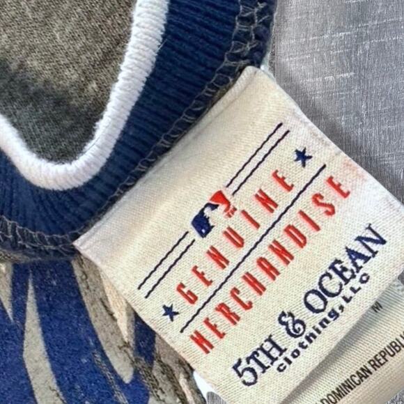 5th & Ocean KC Royals Hosmer #35 Ringer T Shirt Womens M Short Sleeve V Neck - Picture 6 of 6